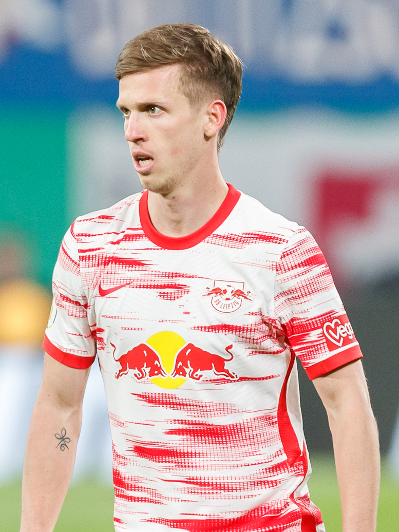 Dani Olmo in actie tijdens een wedstrijd voor RB Leipzig
